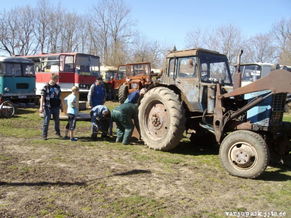 traktor МТЗ-82 Беларусь